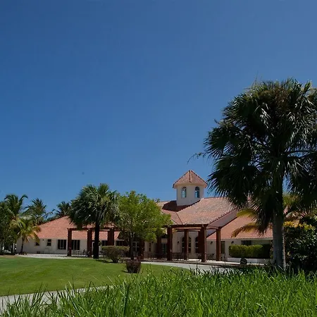 Punta Blanca Golf & Beach Resort